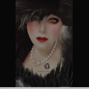 SJ Pearls Handcrafted Necklace Pearls 18" Jaguar Heads. 16” length